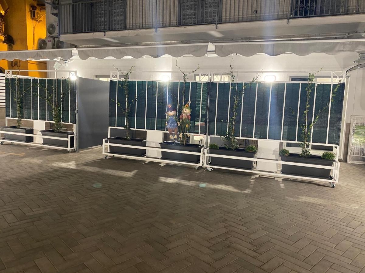 Hotel Terrazza Annunziata Neapel Exterior foto